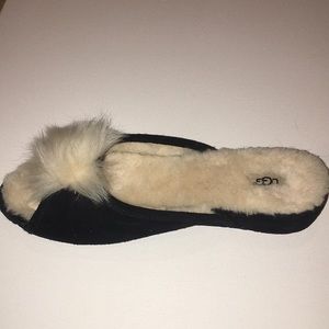 UGG Yvette Black Suede slippers size 9